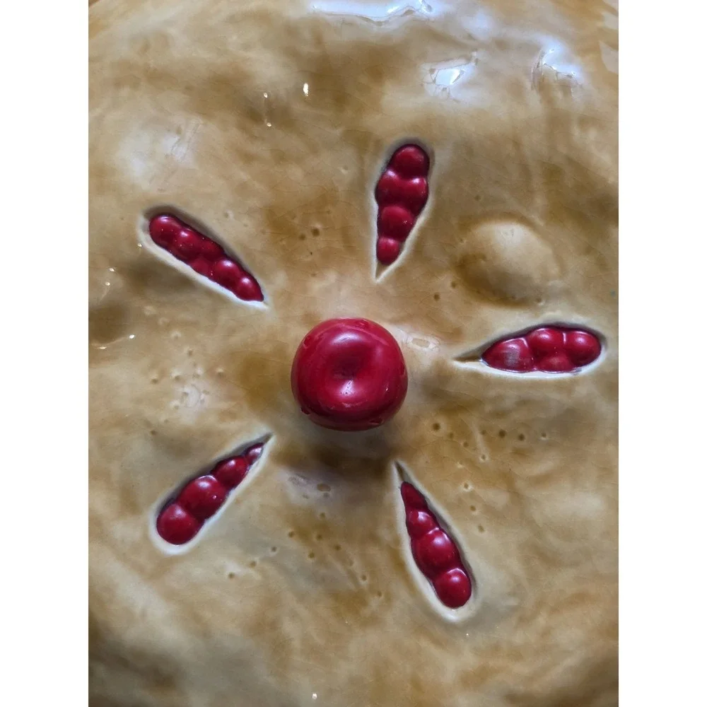 Vintage 1980's Ceramic Cherry Pie Themed Pie plate Lid Cover Hand Painted